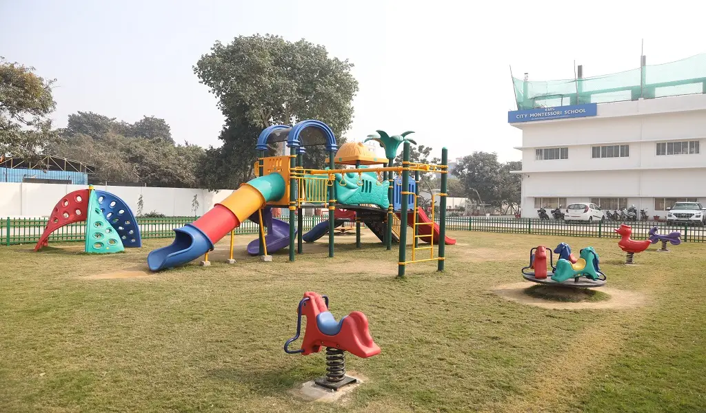 Free Play Area