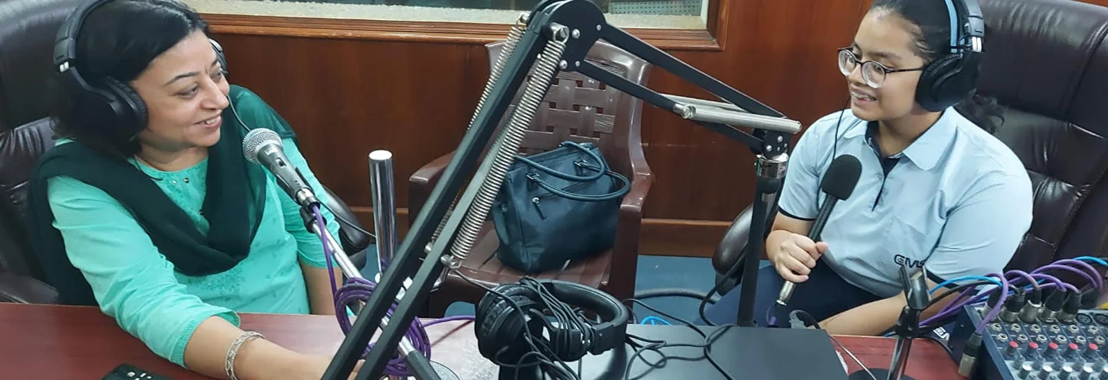 vishwa-voice-slider (9)