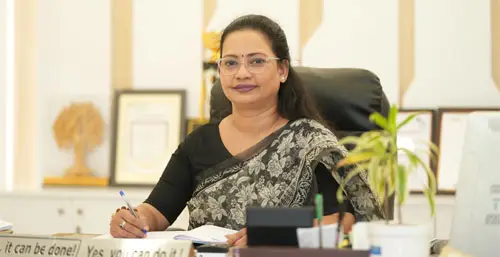 Mrs-Soma Chandra, Principal, CMS Gomti Nagar Campus I