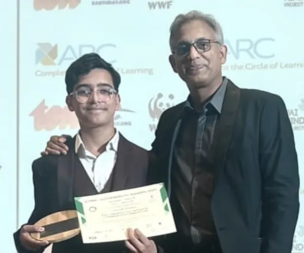 Aarush Mishra, received the Global Sustainability Award (Senior Category) under SDG 4 – Quality Education