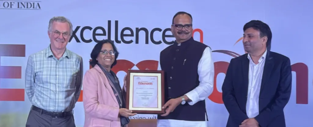 Prof. Geeta Gandhi Kingdon, Manager, City Montessori School (CMS), served as a panellist and received a ‘Certificate of Excellence’ for CMS from Hon’ble Deputy Chief Minister of Uttar Pradesh, Brajesh Pathak, recognising institutional leadership in academic quality and innovation.