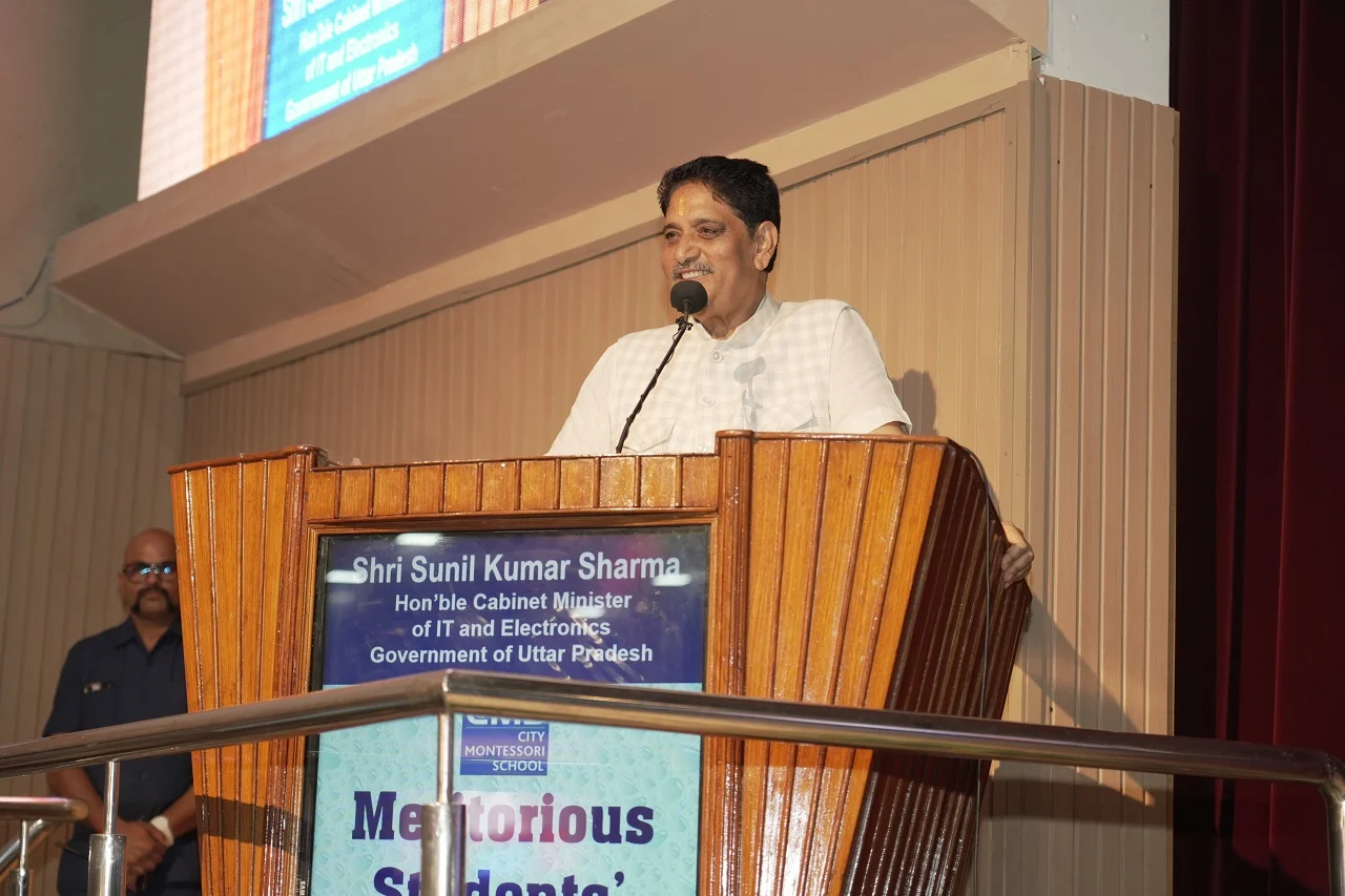 Chief Guest Shri Sunil Kumar Sharma Ji, the Hon'ble Cabinet Minister for Electronics and Information Technology, Government of Uttar Pradesh, at the Meritorious Students' Felicitation Function 2026
