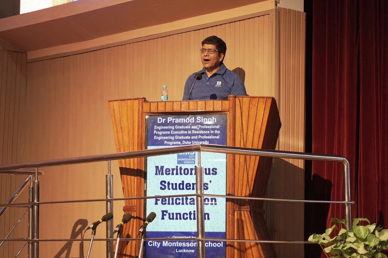 Guest of Honour, Dr Pramod Singh, Executive in Residence, Engineering Graduate and Professional Programs, Duke University, USA at the Meritorious Students’ Felicitation Function